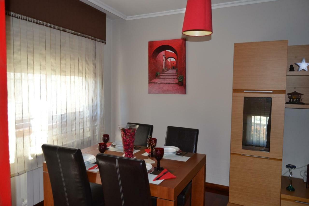 Apartamento Plaza Perillana Ponteareas Exterior foto