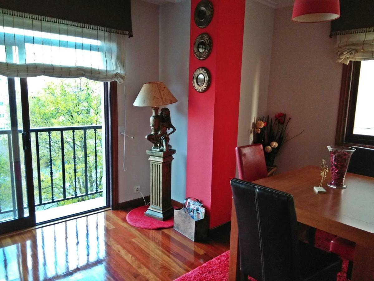 Apartamento Plaza Perillana Ponteareas Exterior foto